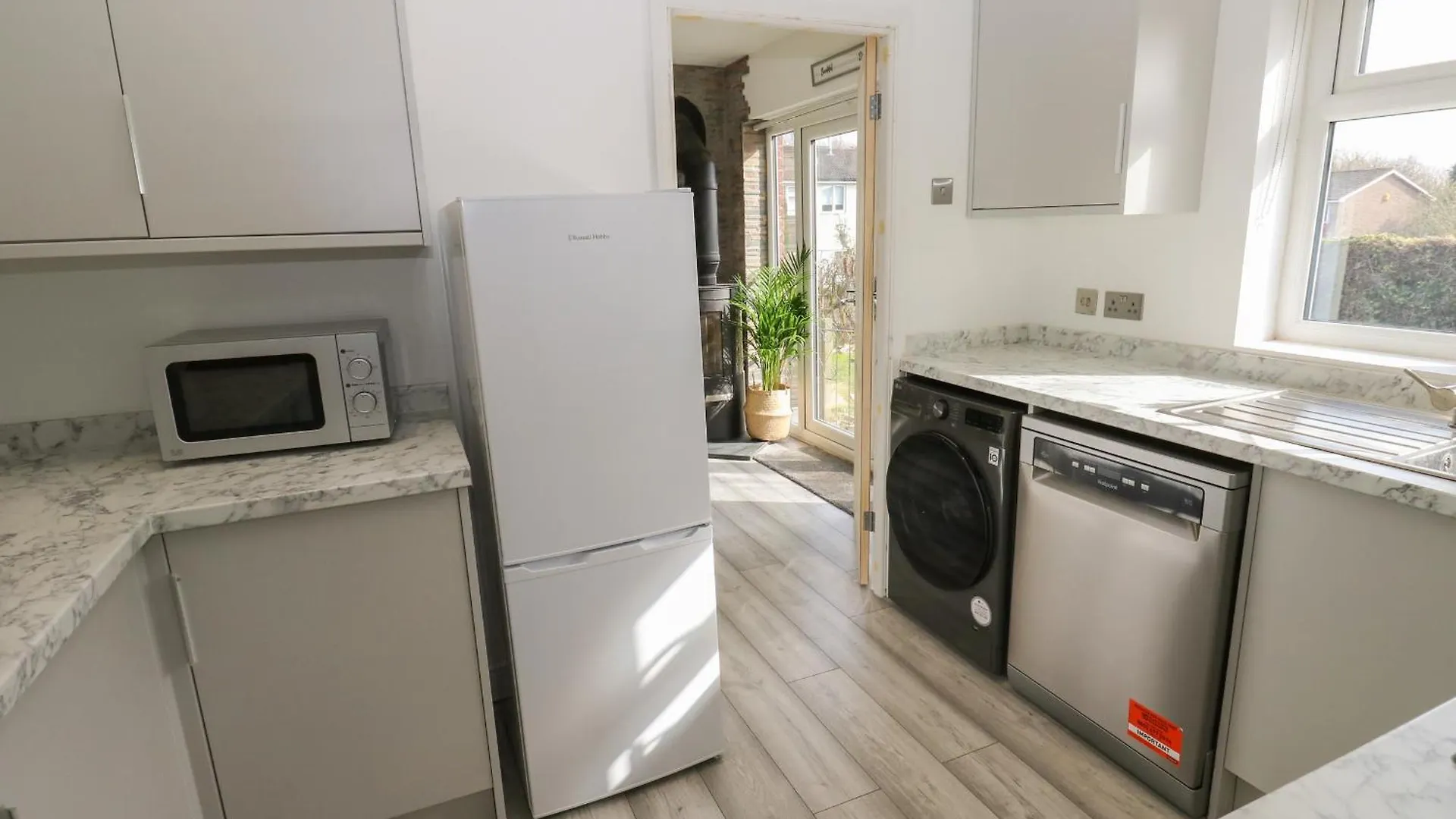 Cosmic Pearl Villa Leeds  Holiday home Leeds (West Yorkshire)